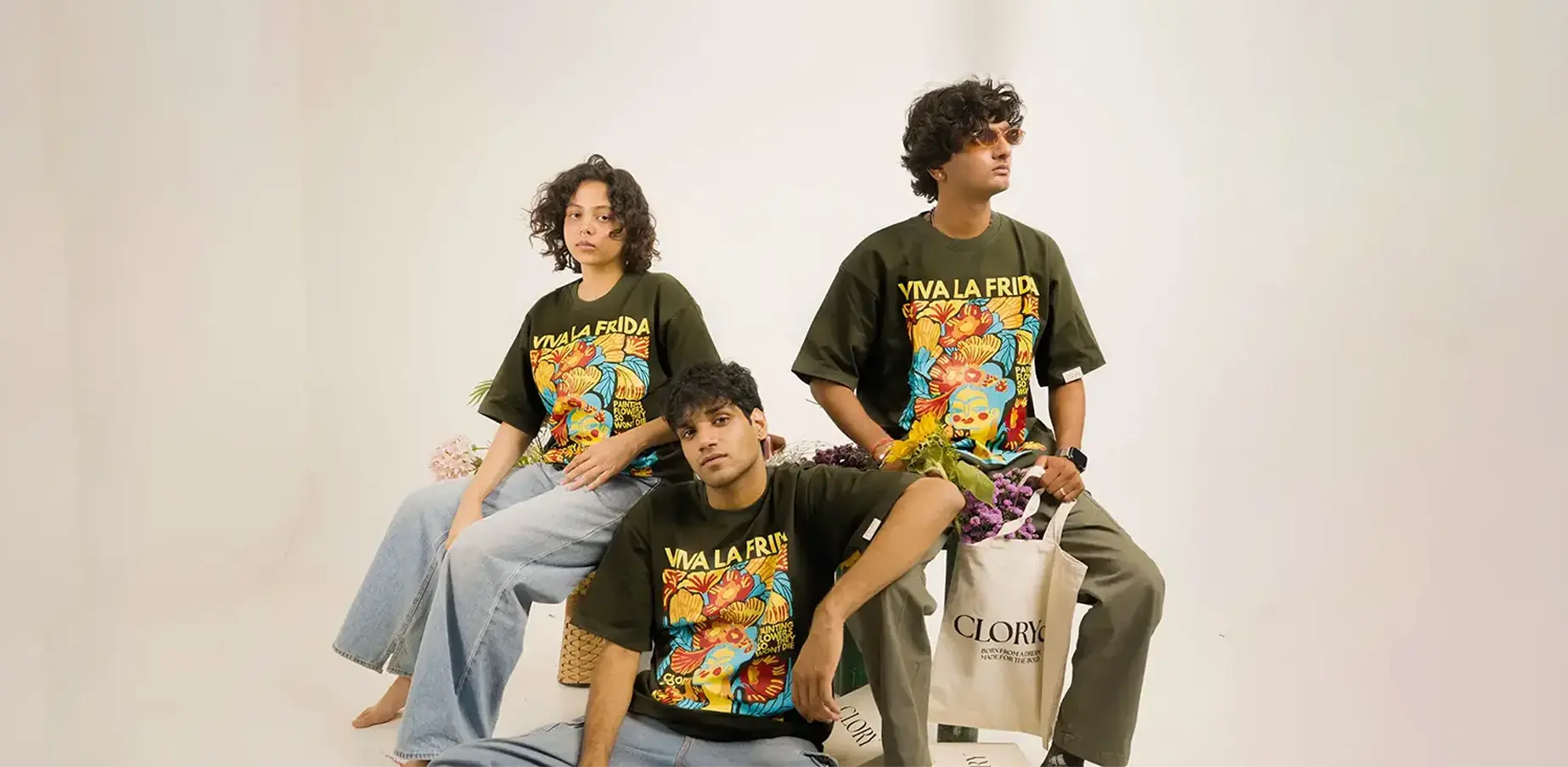 Kahlo’s Foliage - Olive Green Oversized Graphic T Shirt - CLORYco.Oversize T-Shirts